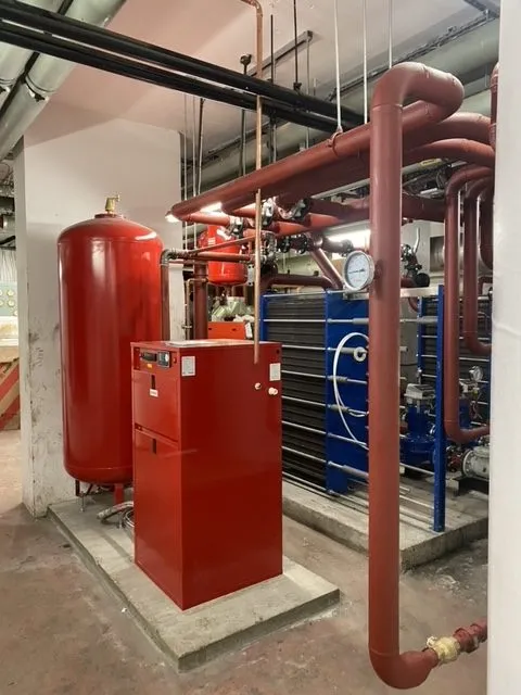 Plant Rooms - 21 Degrees Heating